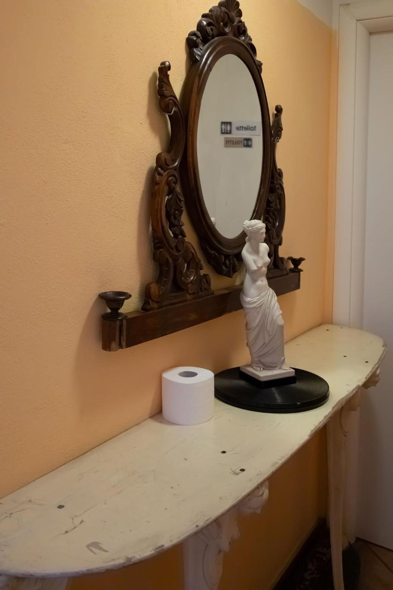 Hostal Emerald Palace Florencia